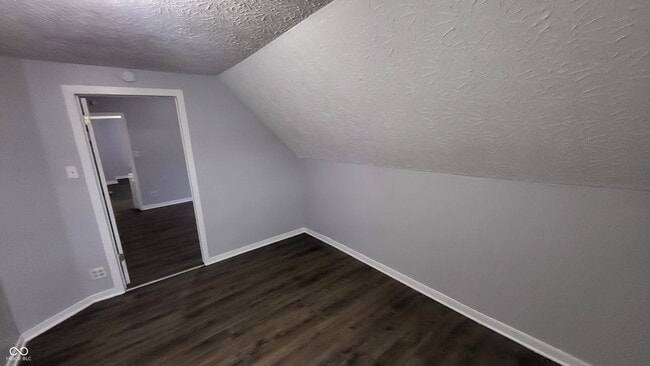 Building Photo - 655 Birch Ave