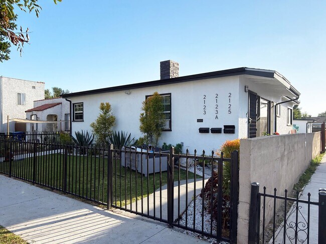 Building Photo - 2123 Martin Luther King Jr Ave
