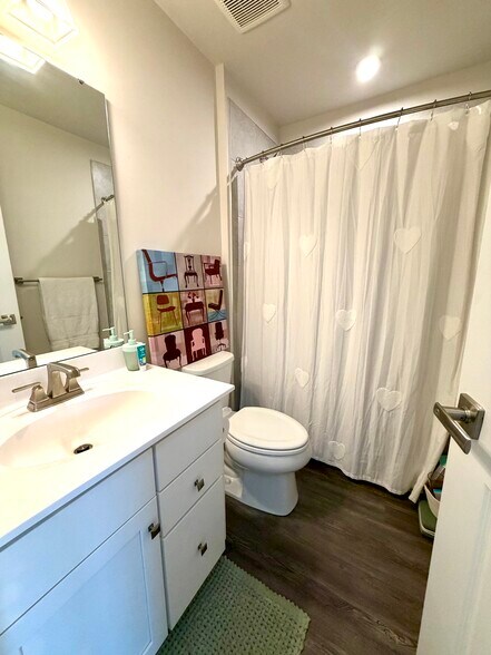Building Photo - 2806 Toles Park Dr