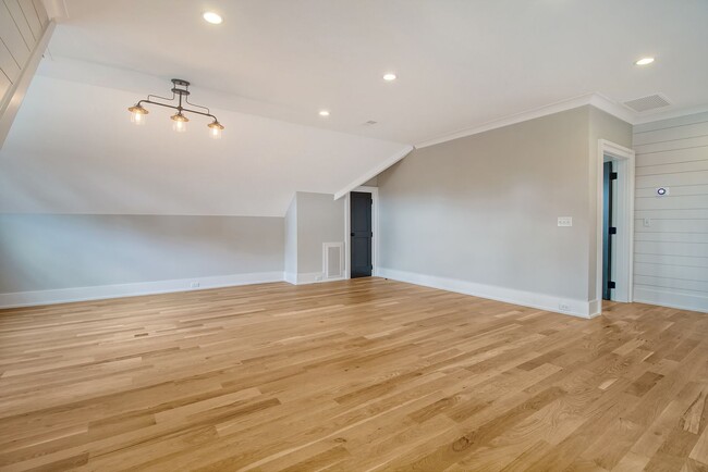 Building Photo - 4 Bedroom 4.5 Bath Home in Dunes West - Mt...