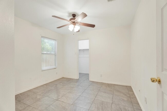 Building Photo - 823 Witherspoon Loop