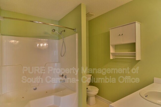 Building Photo - 45 Bradstone Cir