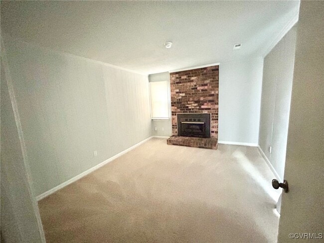 Building Photo - 2208 Watts Ln