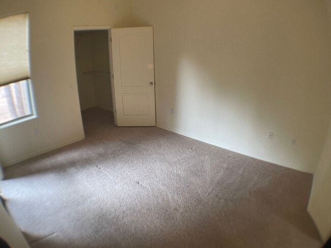 Building Photo - LEASE TAKEOVER_Summit park 2 bedroom condo