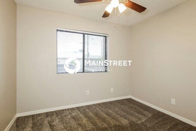Building Photo - 4 Bedroom Pet-Friendly Home in Peoria, AZ with Main Street Renewal