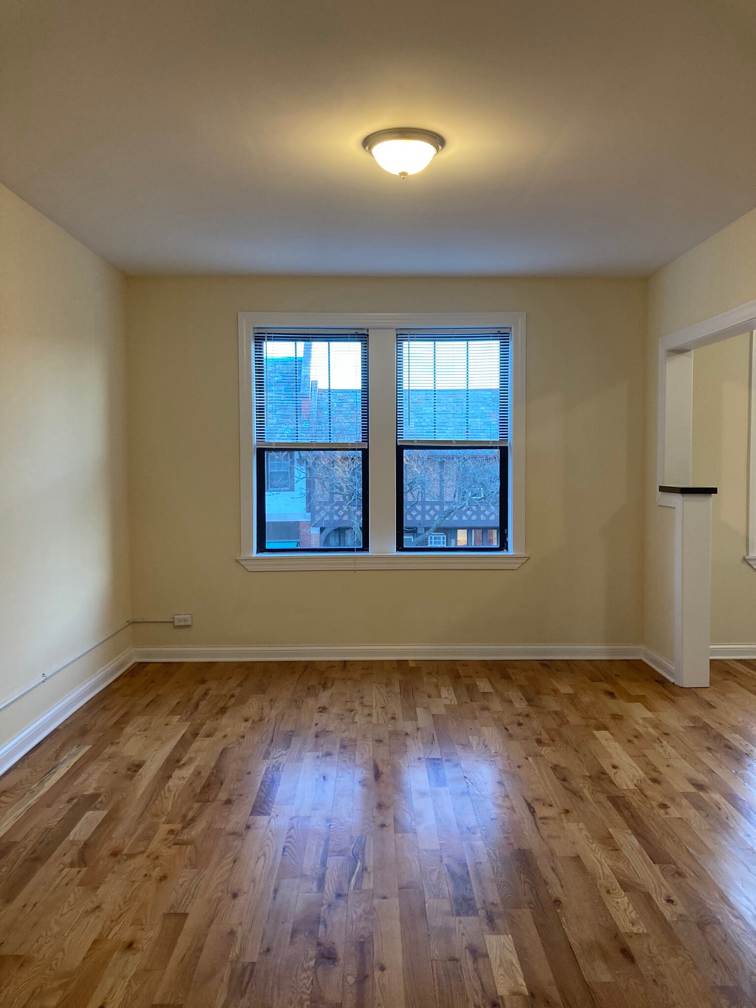 Building Photo - 338 Tudor Ct