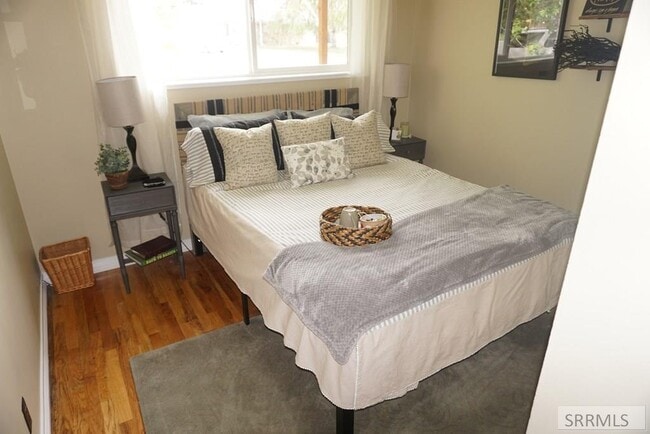 Building Photo - 613 Sykes Dr