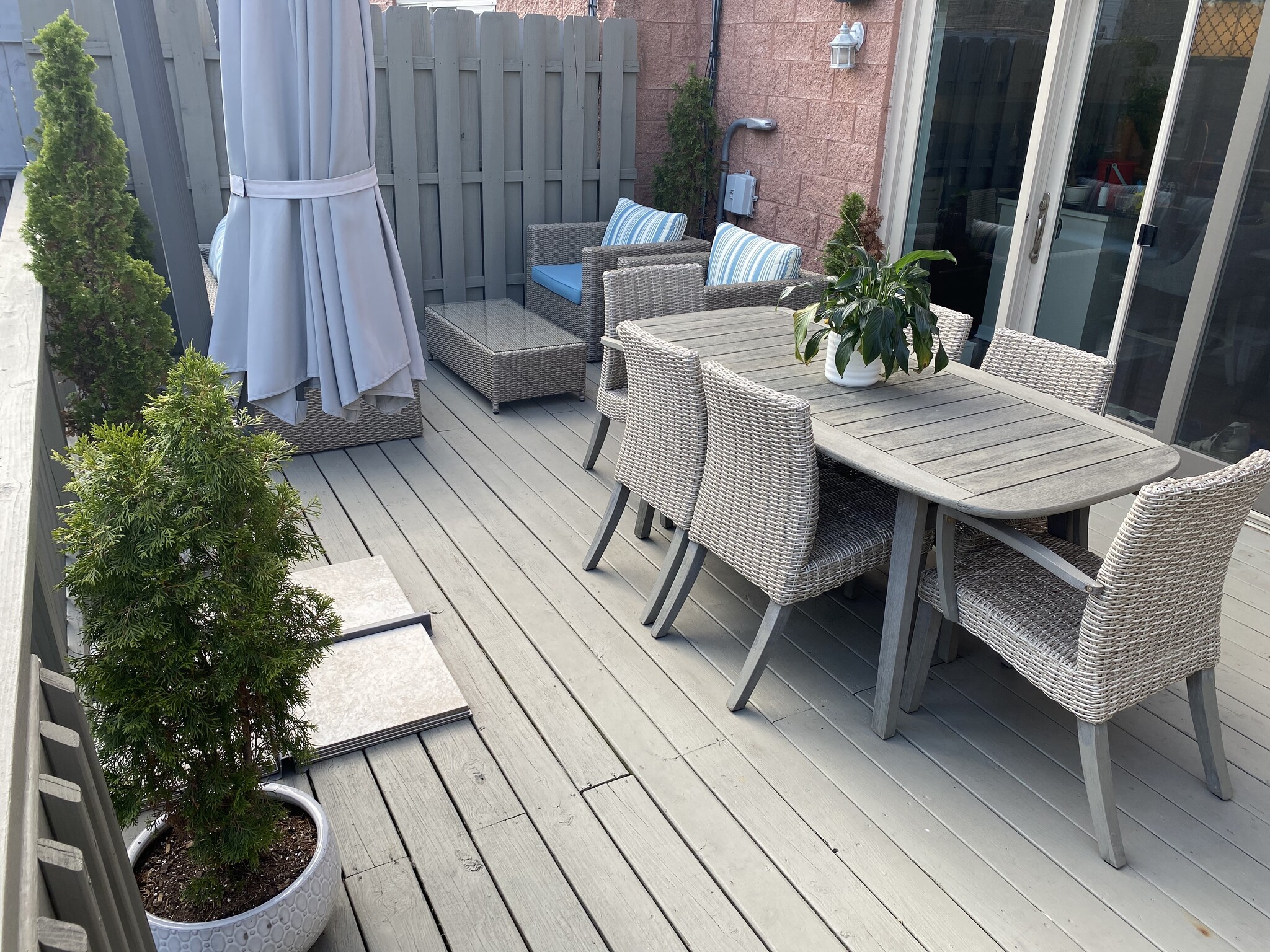 Deck Off Kitchen - 1336 W Fillmore St