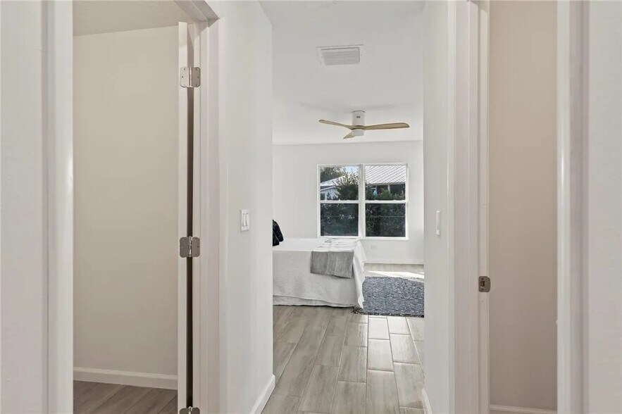 Building Photo - 8575 99th Ct