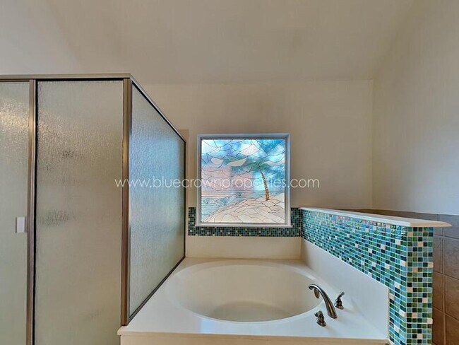 Building Photo - 7513 Silverthorn Dr