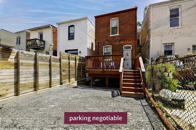 Building Photo - Historic & Charming 3BR Rowhouse near Howard is Move-in Ready!