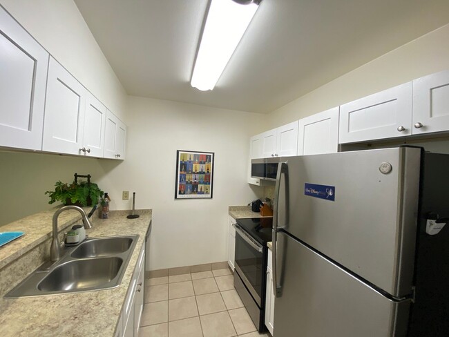 Building Photo - 1 Bedroom, 1 Bath Condo in Grenelefe