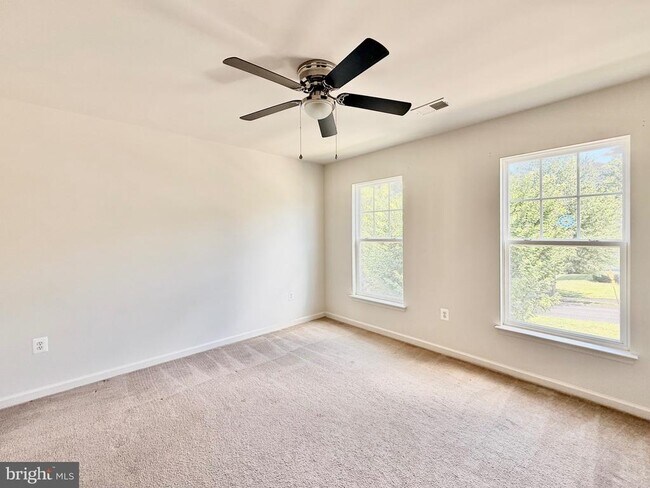 Building Photo - 1305 Idlewild Blvd
