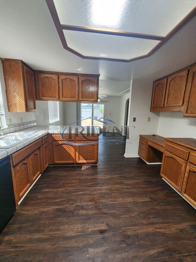 Building Photo - Beautiful Yuba City located in the Terra Buena area