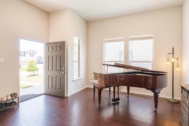 Building Photo - 16021 Remington Reserve Way