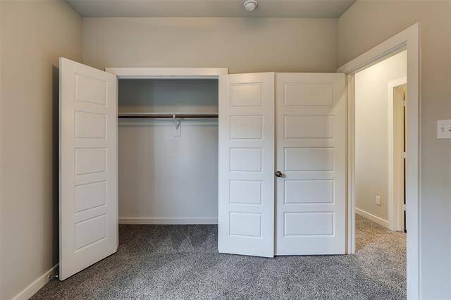 Building Photo - 657 Blackland dr