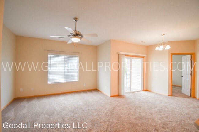 Building Photo - 2 br, 2 bath House - 10320 Norfolk Dr #4
