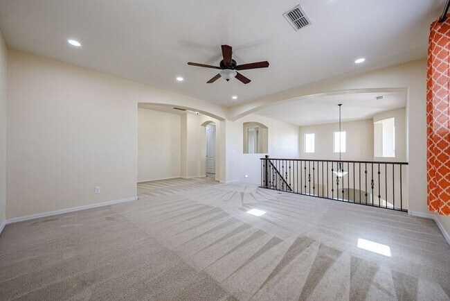 Building Photo - Stunning home located in the heart of Chandler, AZ!