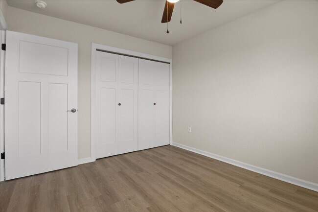 Building Photo - 260 Spanish Moss Cir