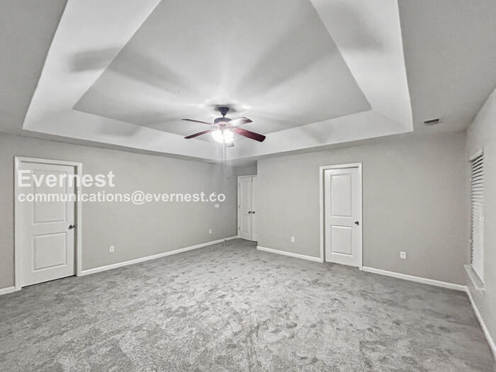 Building Photo - 3628 Hampshire Park Way