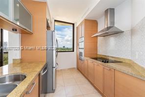 Building Photo - 16275 Collins Ave