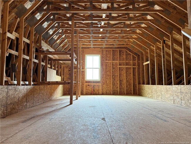 Building Photo - 487 Union St