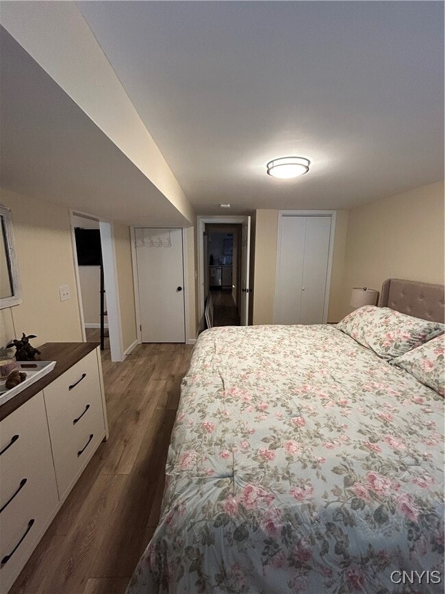 Building Photo - 200 McClennan Dr