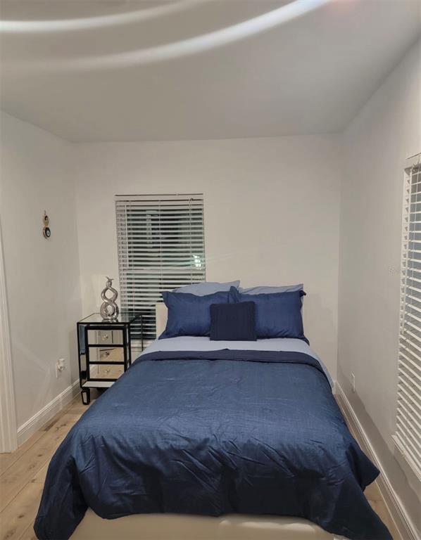 Building Photo - 2302 Rochelle Ave