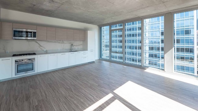 Building Photo - 630 W Randolph St