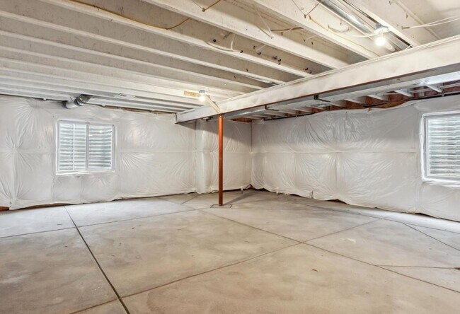 Building Photo - Alder Creek Duplex - 3bd 2.5ba 2,705sq.ft. Built in 2025