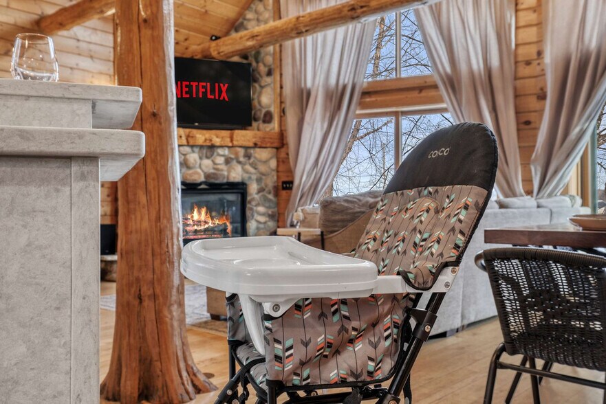 Building Photo - S3925 County Hwy BD