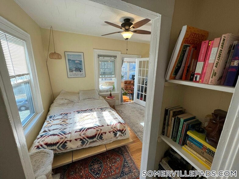 Building Photo - 12 Claremon St