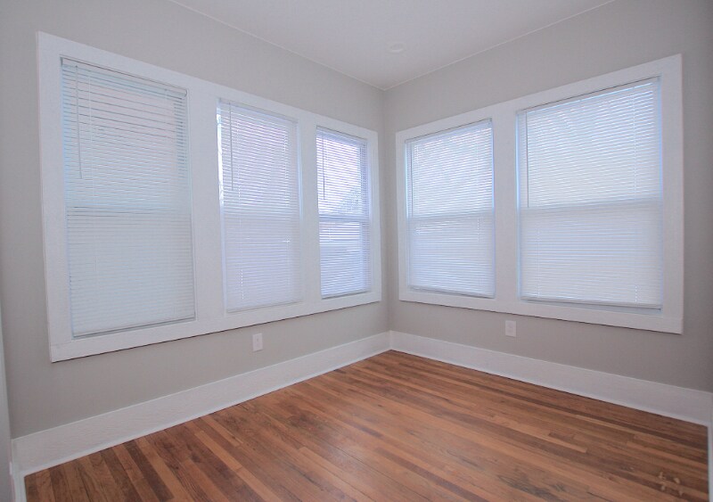 Building Photo - 5014 Seminole St