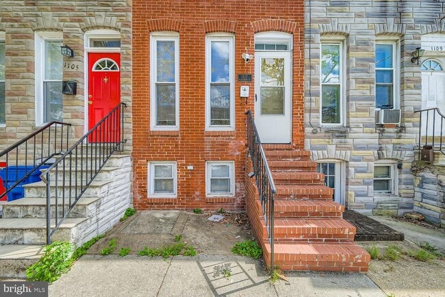 Building Photo - 1107 W Hamburg St