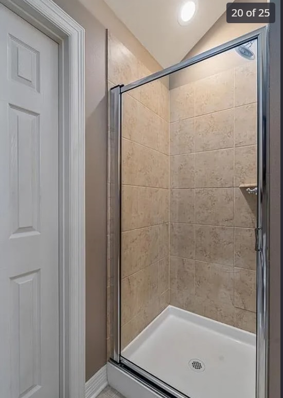 Building Photo - "Charming 3-Bed Retreat in Bossier City with Granite Touches & Gleaming Hardwood Floors!"