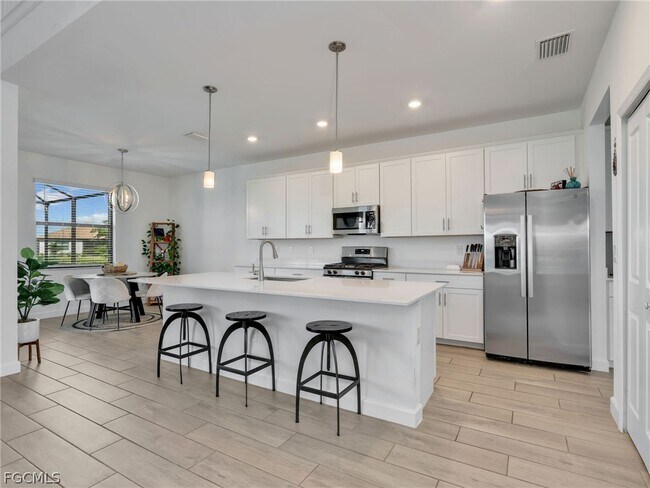 Building Photo - 20438 Napa Loop