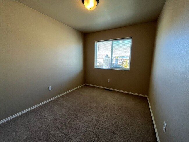 Building Photo - Wonderful Home in North Fort Collins
