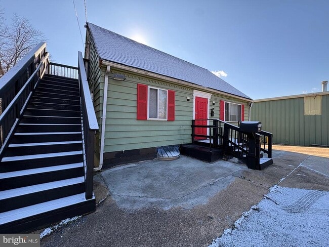 Building Photo - 4369 Hollins Ferry Rd