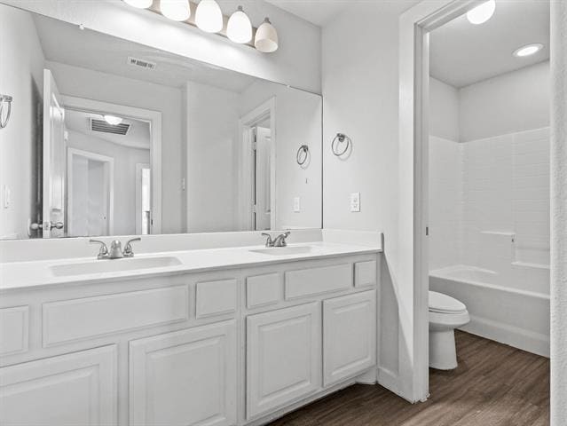 Building Photo - 9941 Ironhorse Dr