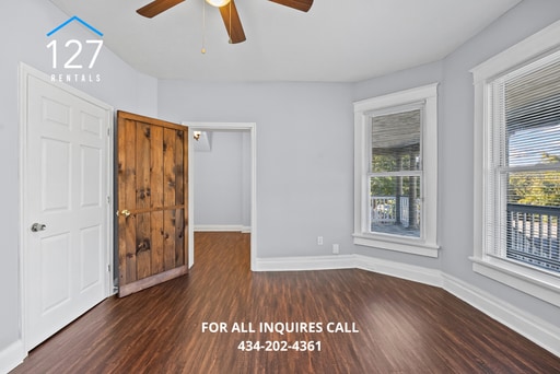 Building Photo - Updated 2BR Duplex with Central Air & Wash...