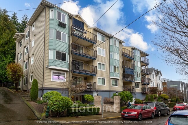 Building Photo - 8720 Phinney Ave N