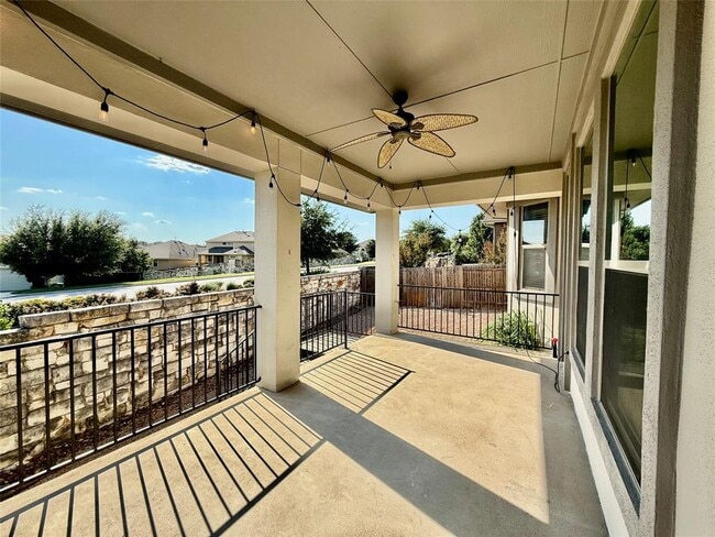 Building Photo - 14400 Senia Bend