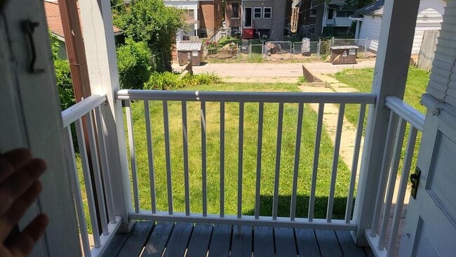 Building Photo - 3945-3947 Utah St