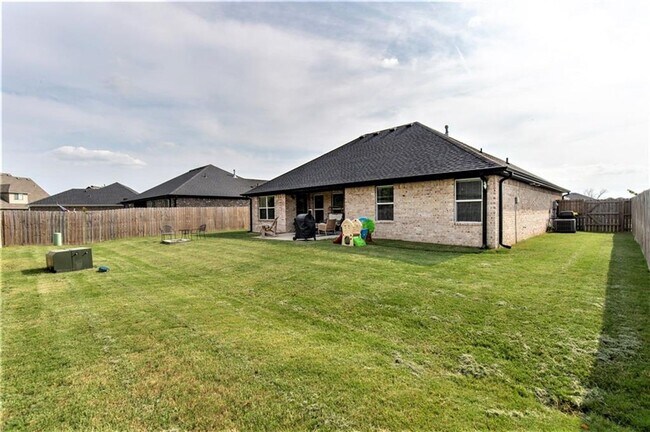 Building Photo - Stylish 3-Bedroom, 2-Bathroom Home for Rent!