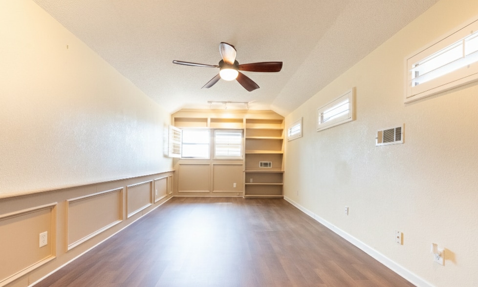 Building Photo - 1231 French Ave