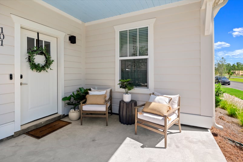 Cottage Front Porch - The Villas at Bloomingdale