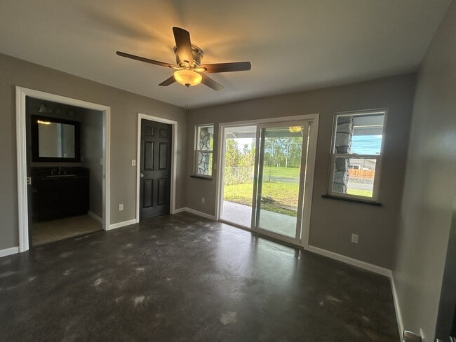 Building Photo - 16-2106-2106 Silversword Dr
