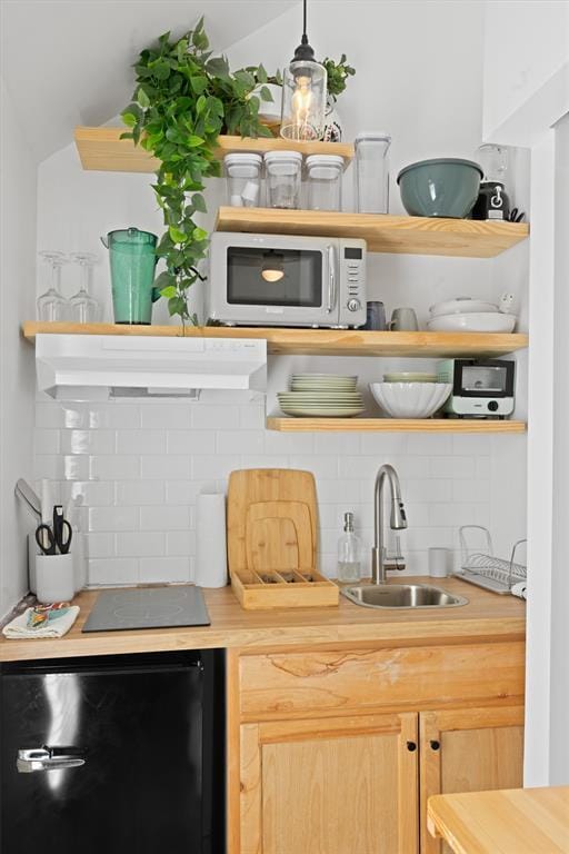 Building Photo - 1167 Ridgeway Dr