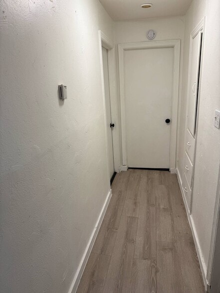 Building Photo - 710 S 11th St