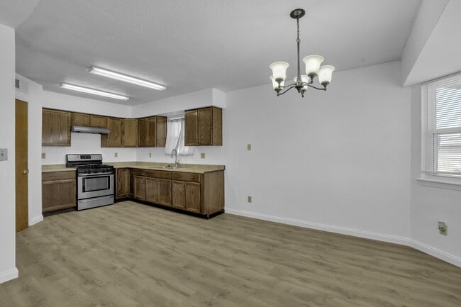 Building Photo - 3452 Tascosa St